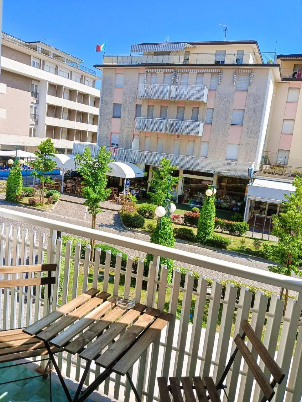 Viale Aurora Bibione Exterior foto